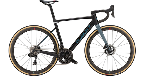 Rave SLR Ultegra Di2 mit SLR42-Laufrädern