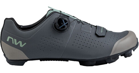 Razer MTB-Schuhe
