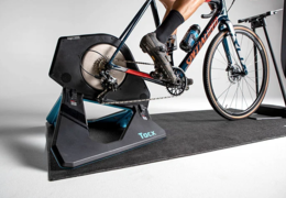 SCEGLIETE IL HOME TRAINER SCEGLIETE IL HOME TRAINER